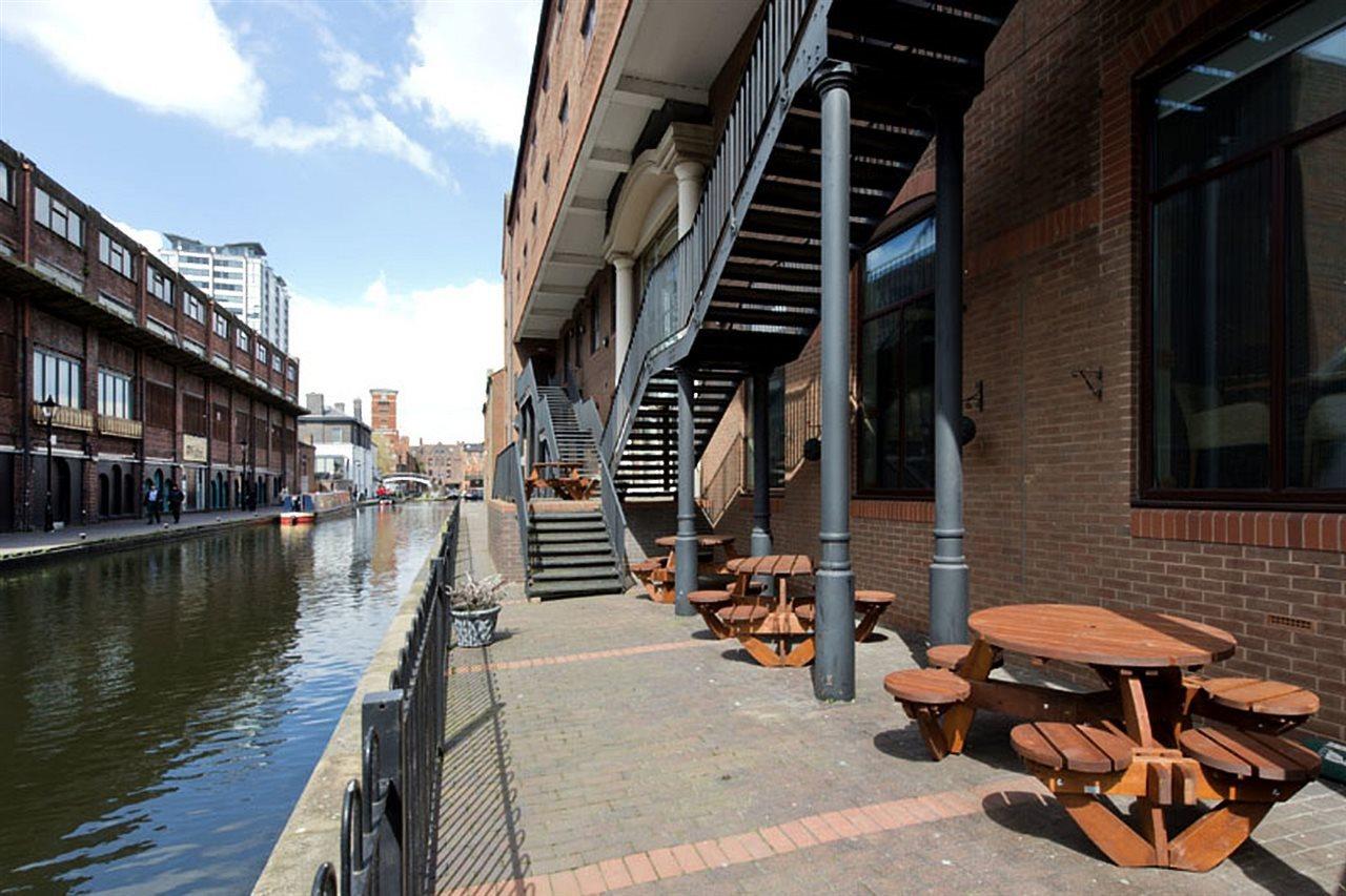 Premier Inn Birmingham City Centre Bridge Street 外观 照片
