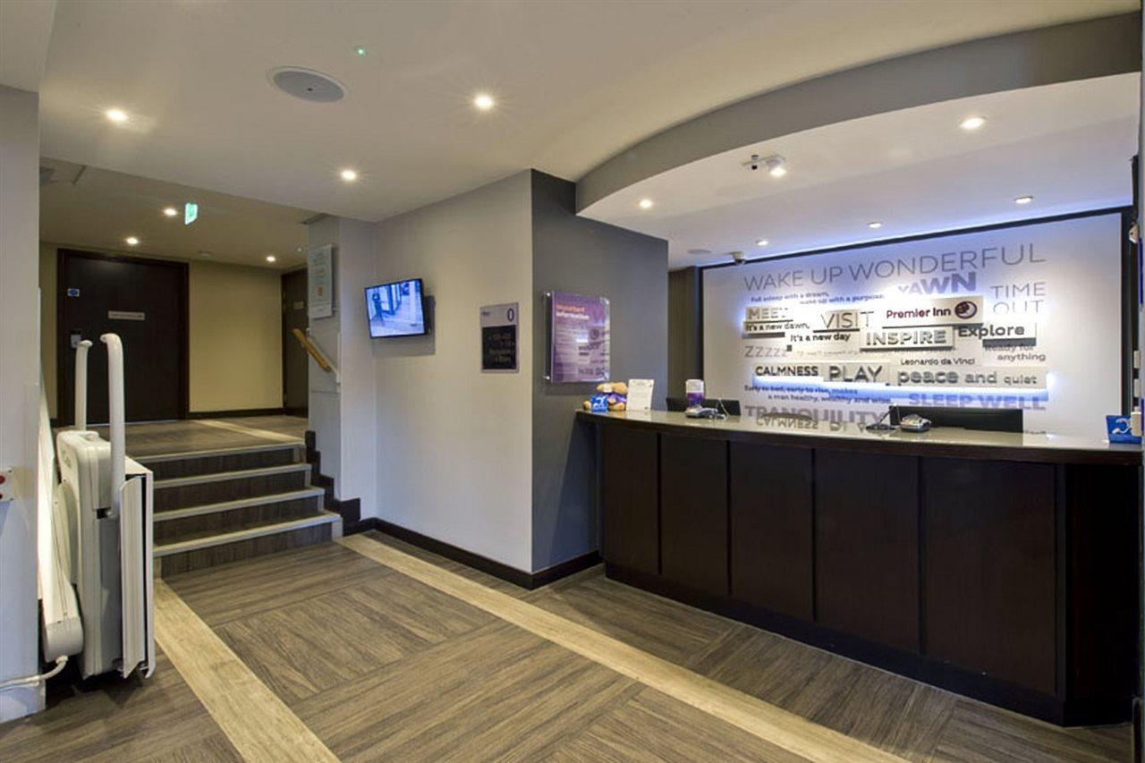Premier Inn Birmingham City Centre Bridge Street 外观 照片