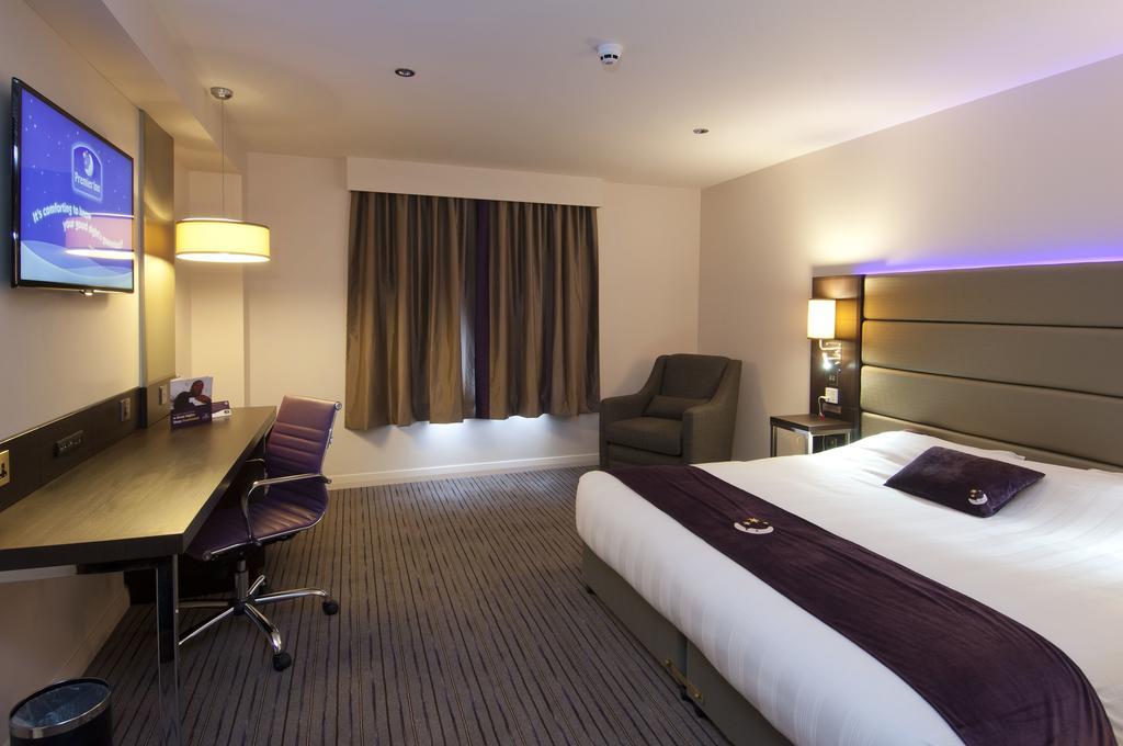 Premier Inn Birmingham City Centre Bridge Street 外观 照片