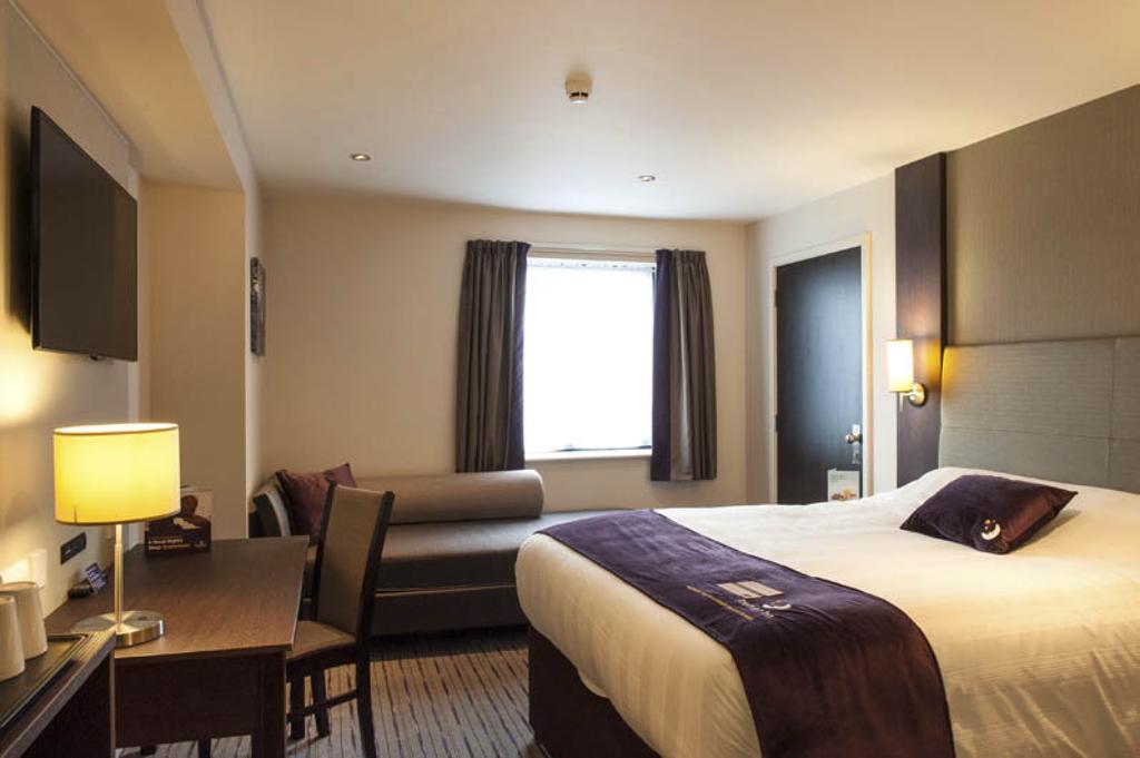 Premier Inn Birmingham City Centre Bridge Street 外观 照片