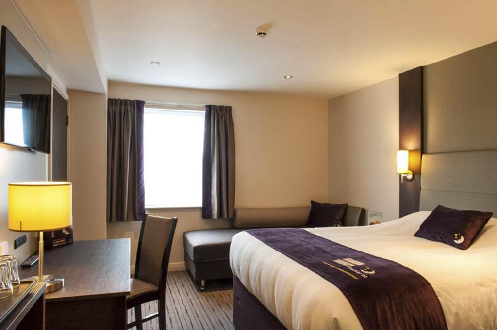 Premier Inn Birmingham City Centre Bridge Street 外观 照片
