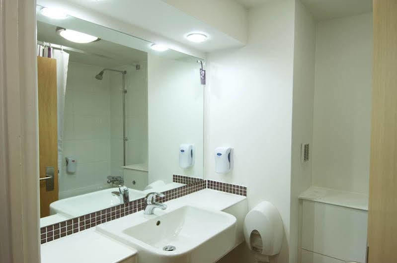 Premier Inn Birmingham City Centre Bridge Street 外观 照片