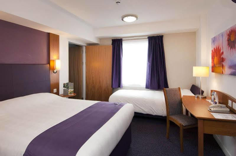 Premier Inn Birmingham City Centre Bridge Street 外观 照片